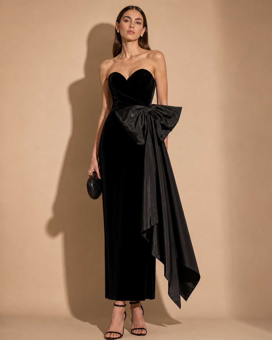 Noir Ruffle Muse