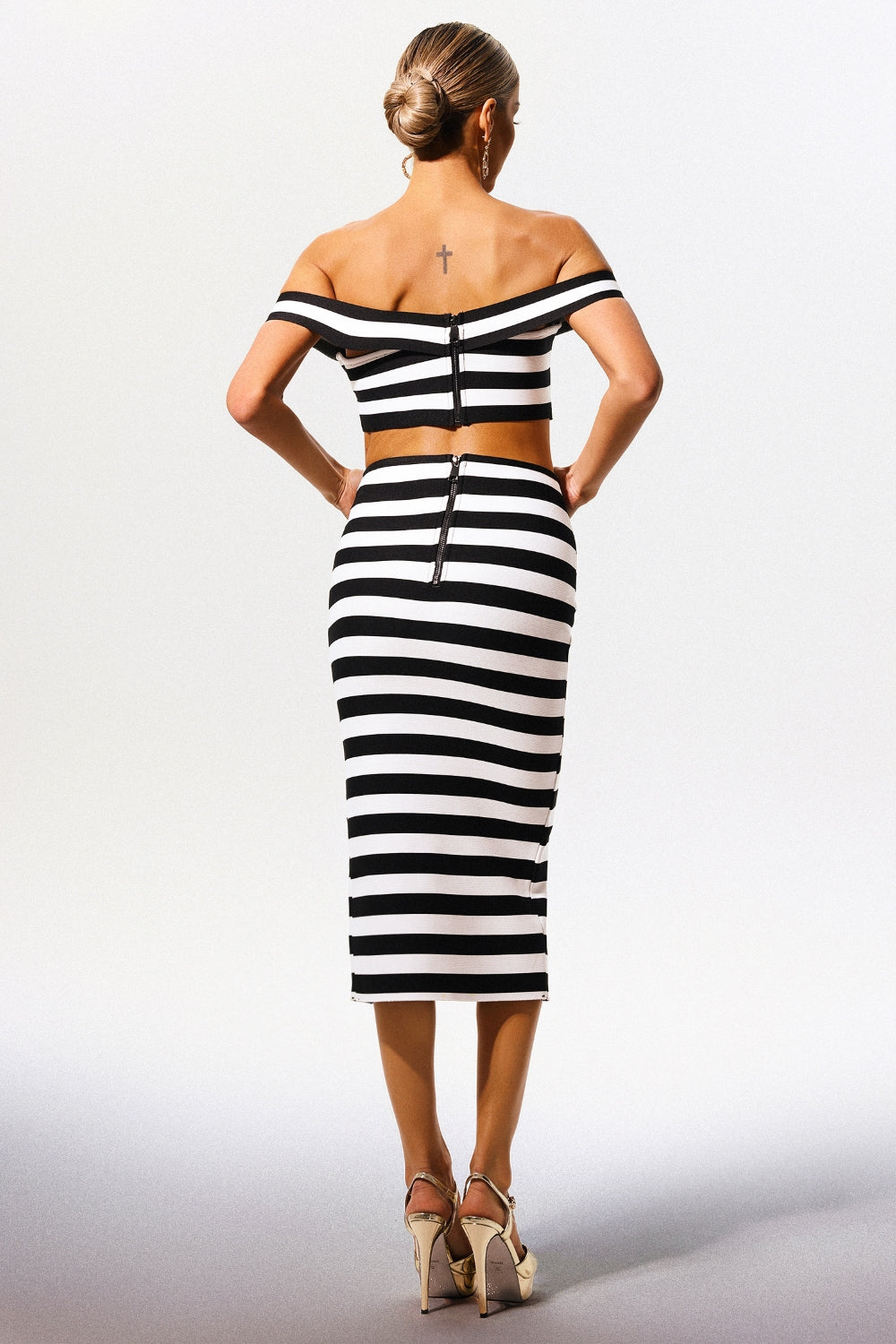 Monochrome Muse Co-ord Label Set