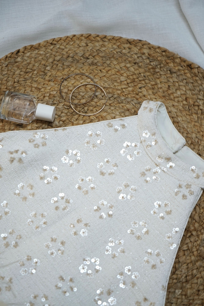 Daze fur Label Top
