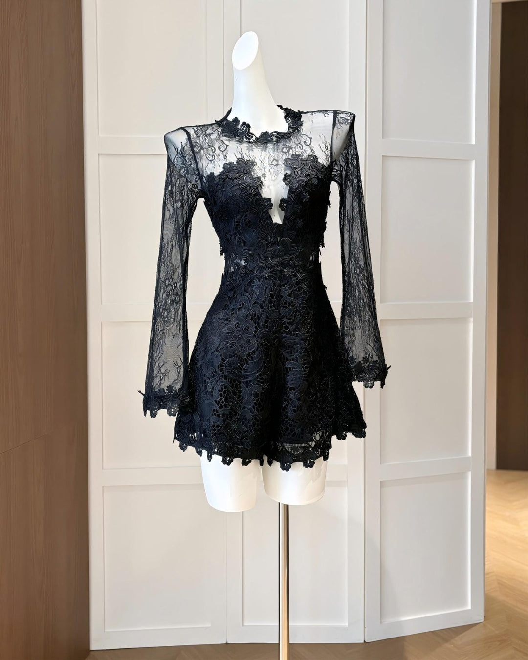 Velmora Lace